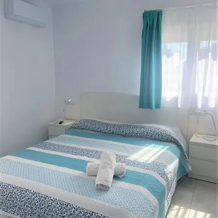 Apartment 510a Vora 3 *